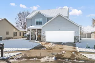 2332 Kiowa Ct, Piqua, OH 45356 - Photo 2