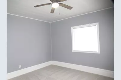 227 NW E Street, Richmond, IN 47374 - Photo 6