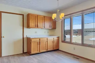 521 N Julia St, Urbana, OH 43078 - Photo 12