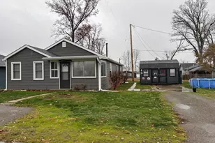 8959 Crescent St, Lakeview, OH 43331 - Photo 1