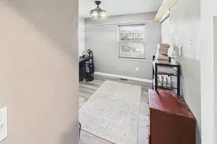 5826 Cedarwood Dr, Lewisburg, OH 45338 - Photo 10