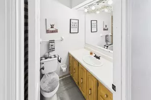 5826 Cedarwood Dr, Lewisburg, OH 45338 - Photo 12