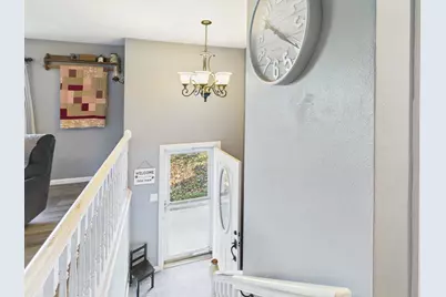 5826 Cedarwood Drive, Lewisburg, OH 45338 - Photo 2