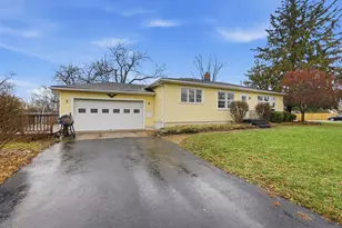 419 Candace Dr, Springfield, OH 45504 - Photo 2