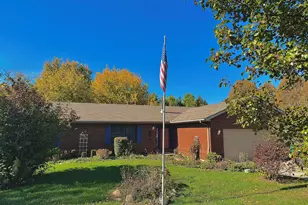 309 N Grant St, Christiansburg, OH 45389 - Photo 4