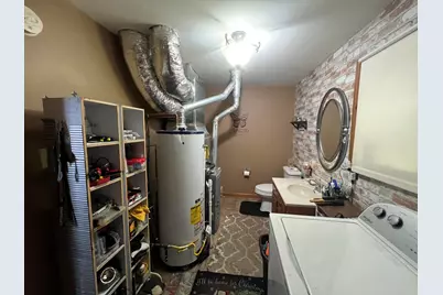 407 E Pike Street, Jackson Center, OH 45334 - Photo 38