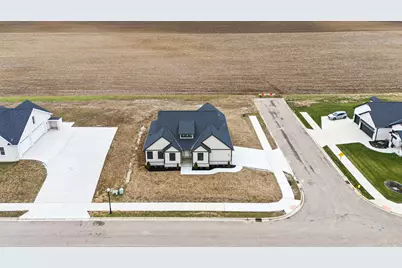 995 Rosenthal Drive, Tipp City, OH 45371 - Photo 8