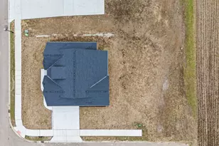 995 Rosenthal Dr, Tipp City, OH 45371 - Photo 10