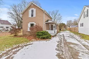 316 White St, West Liberty, OH 43357 - Photo 4