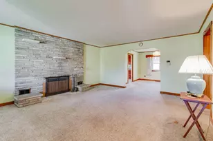 207 Roseland Ave, Springfield, OH 45503 - Photo 2