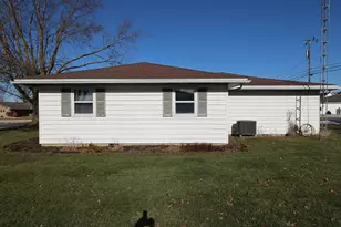 401 Gwendolyn St, Fort Recovery, OH 45846 - Photo 6
