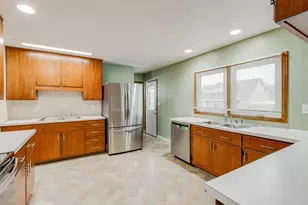 909 Clover Ln, Celina, OH 45822 - Photo 8