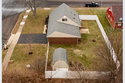 401 Kings Chapel Drive, Troy, OH 45373 - Photo 40