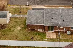 401 Kings Chapel Dr, Troy, OH 45373 - Photo 38