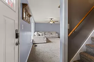 861 S Gardner Rd, Dayton, OH 45429 - Photo 6