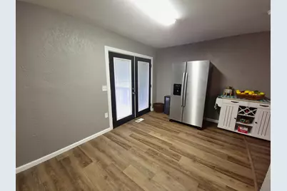 1729 Hocker Avenue, New Carlisle, OH 45344 - Photo 18