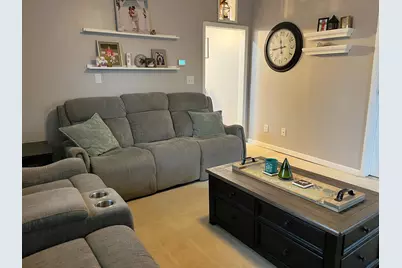 306 W Plum Street, Wapakoneta, OH 45895 - Photo 8