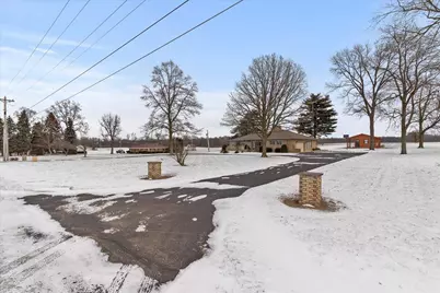 528 County Road 32, Bellefontaine, OH 43311 - Photo 4