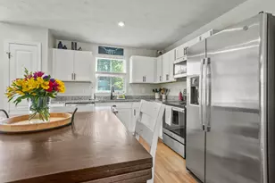 1898 Charles Ct, Dayton, OH 45439 - Photo 20