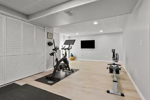 1898 Charles Ct, Dayton, OH 45439 - Photo 50