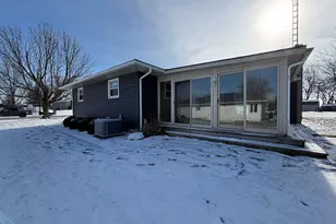 101 Island Ave, Jackson Center, OH 45334 - Photo 34