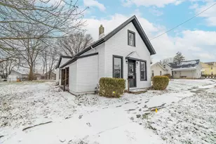 830 Washington St, Troy, OH 45373 - Photo 2