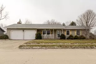1409 James Dr, Celina, OH 45822 - Photo 8