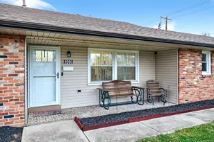 303 N Smith St, New Carlisle, OH 45344 - Photo 6