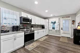 303 N Smith St, New Carlisle, OH 45344 - Photo 10