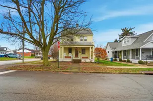 203 N 2nd St, Tipp City, OH 45371 - Photo 2