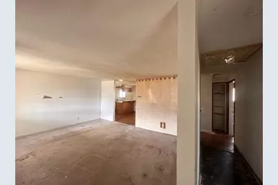 1001 Langdale Avenue, New Carlisle, OH 45344 - Photo 8