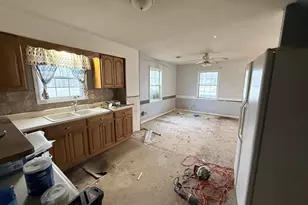 303 E Warden St, Russells Point, OH 43348 - Photo 10