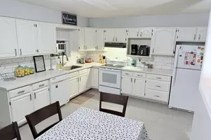 200 Evergreen Dr, Bellefontaine, OH 43311 - Photo 10