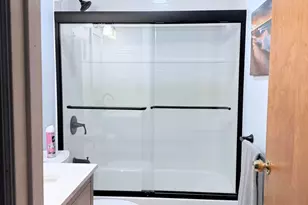 200 Evergreen Dr, Bellefontaine, OH 43311 - Photo 18