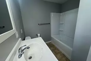 609 N Mill St, Celina, OH 45822 - Photo 12