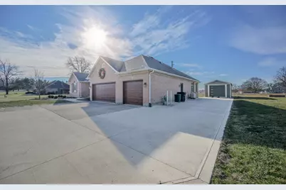 5541 Meissen Drive, Springfield, OH 45502 - Photo 46