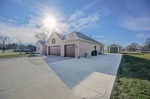 5541 Meissen Dr, Springfield, OH 45502 - Photo 6