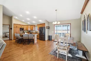 32 Kyle Dr, Wapakoneta, OH 45895 - Photo 6