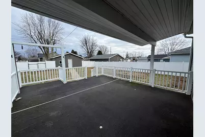 545 W Wayne Street, Celina, OH 45822 - Photo 6