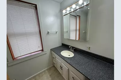 545 W Wayne Street, Celina, OH 45822 - Photo 12