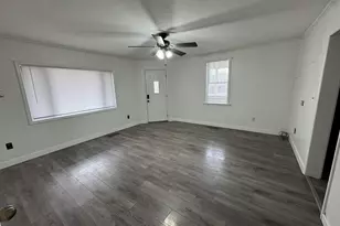 545 W Wayne St, Celina, OH 45822 - Photo 16