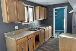 725 W Williams Ave, Bellefontaine, OH 43311 - Photo 6