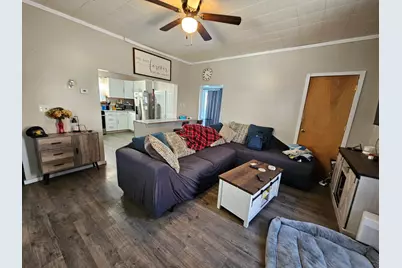 308 Plumvalley Street, Bellefontaine, OH 43311 - Photo 6