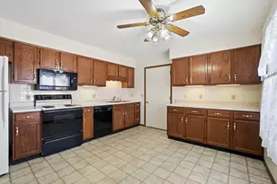 3031 Bradford Dr, Springfield, OH 45503 - Photo 8