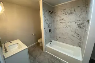 504 E Chillicothe Ave, Bellefontaine, OH 43311 - Photo 10