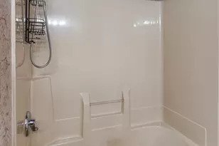 3174 Gardenia Dr, Troy, OH 45373 - Photo 10