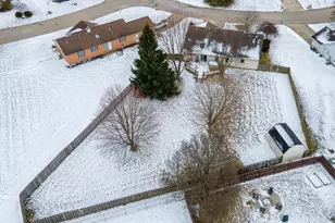 3174 Gardenia Dr, Troy, OH 45373 - Photo 6