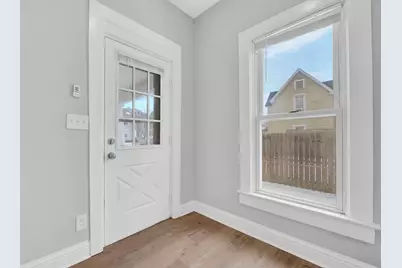 311 N Shaffer Street, Springfield, OH 45504 - Photo 6