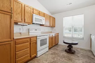 4105 Vitek Dr, Dayton, OH 45424 - Photo 16