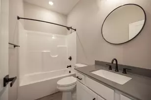 1505 Kingsgate Rd, Springfield, OH 45502 - Photo 38